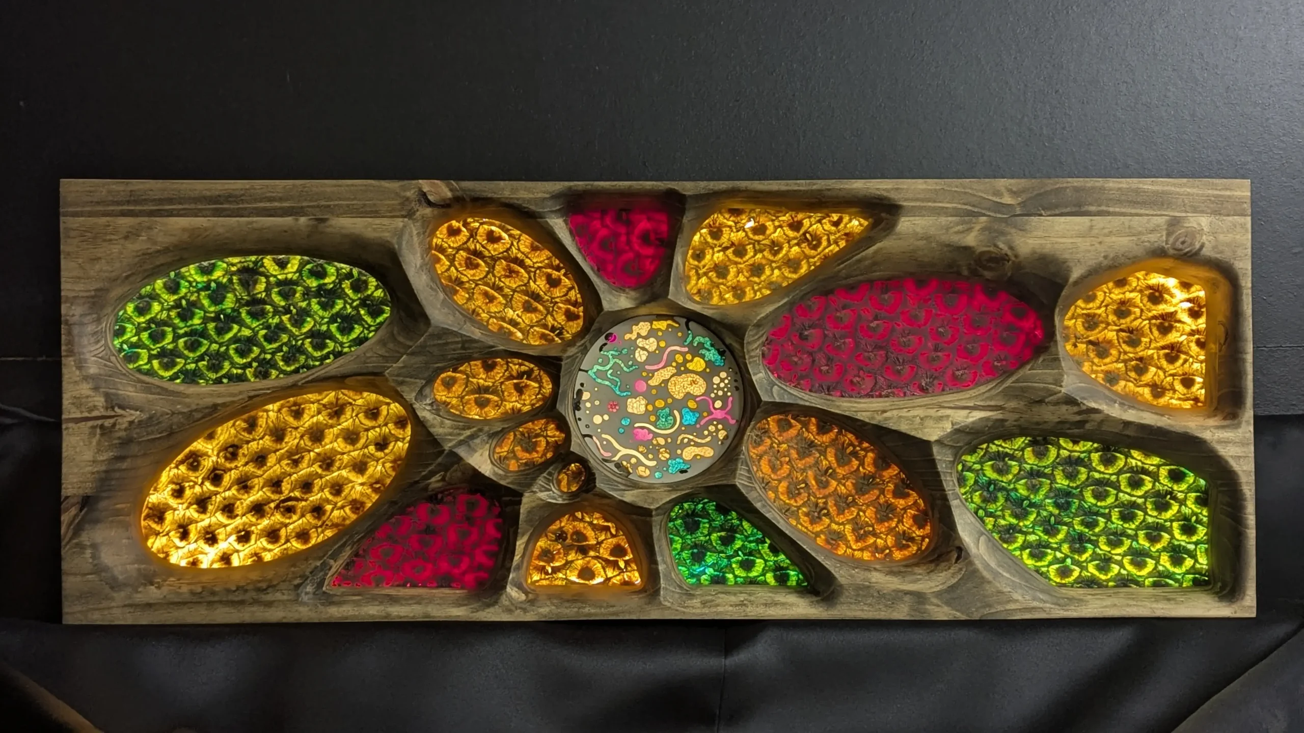You, création originale en peau d’ananas, artisanale et écoresponsable – Moonkey Creations
