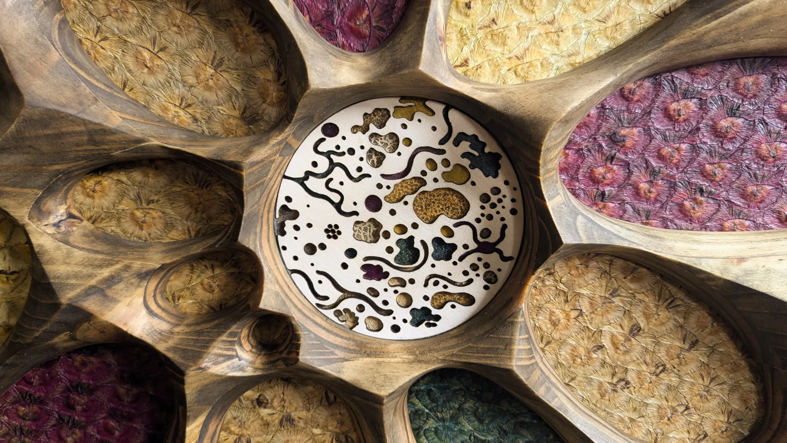 You, création originale en peau d’ananas, artisanale et écoresponsable – Moonkey Creations
